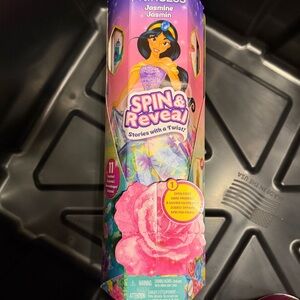 Princess Jasmine Spin & Reveal